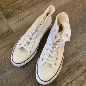 White Hi Top Converse Size 8